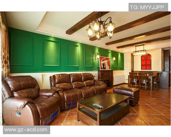 足球明星室内挂布装饰提升家居品味与运动氛围的完美选择